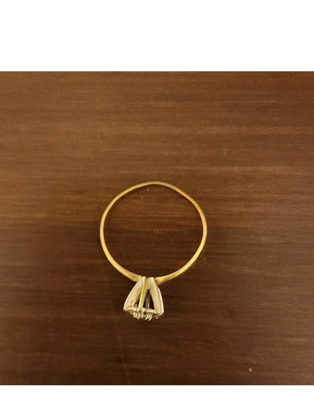 N/A elegant gold